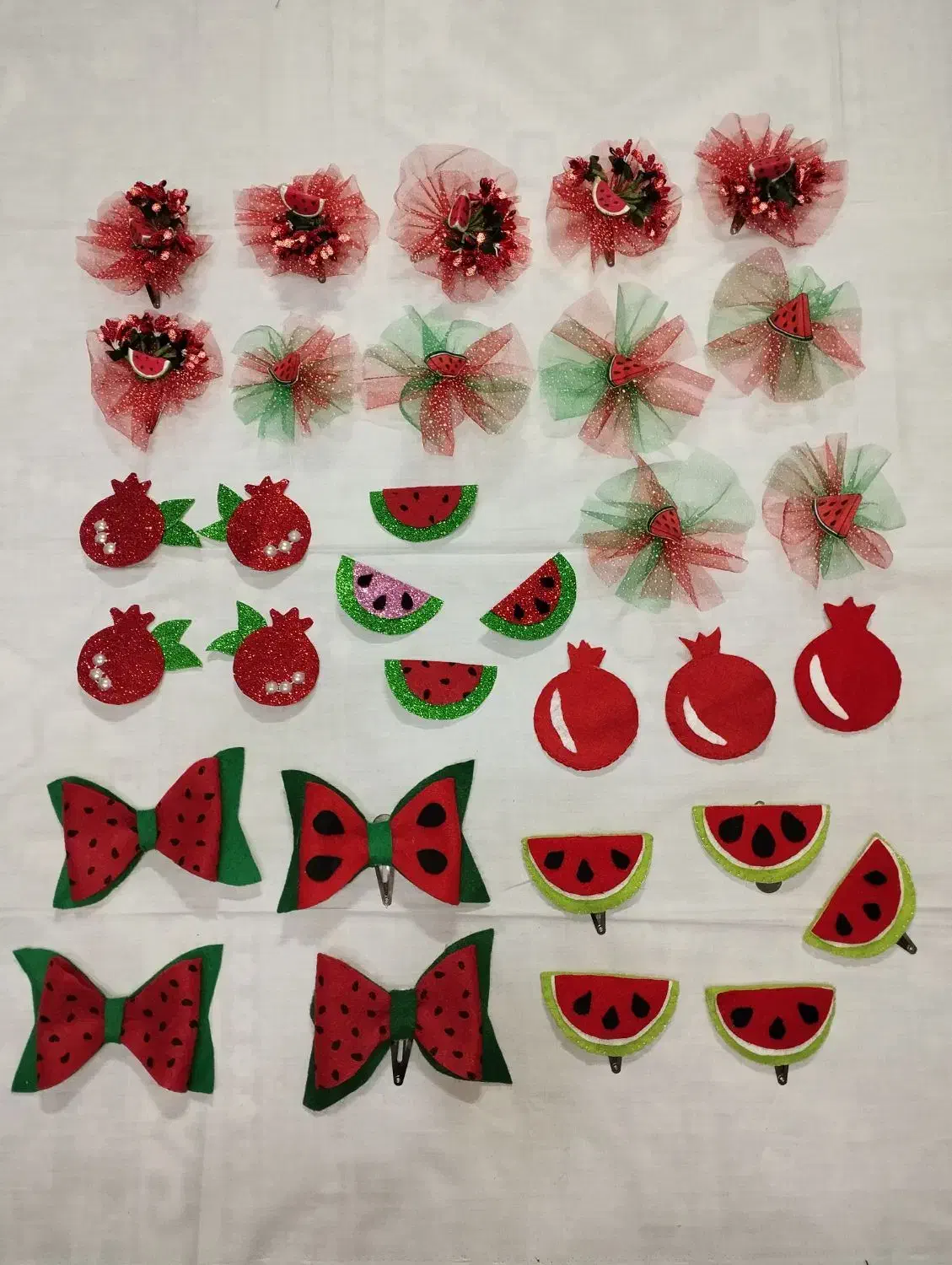 انواع گیره و تل و کراوات و یادبود های یلدایی|صنایع دستی و سایر لوازم تزئینی|تبریز, |دیوار