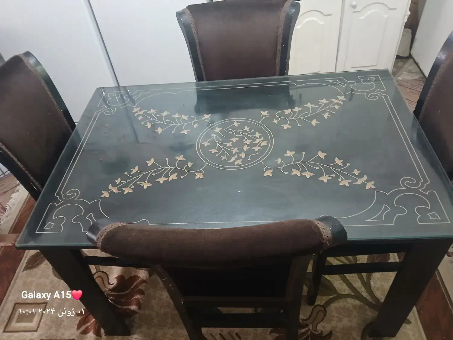 میز غذا خوری|میز و صندلی غذاخوری|ملایر, |دیوار