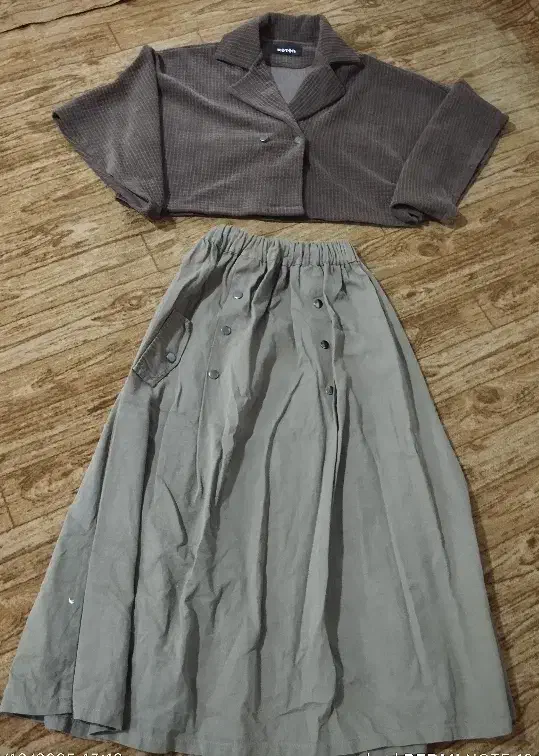 مانتو پاییزه|لباس|نظرآباد, رسالت|دیوار