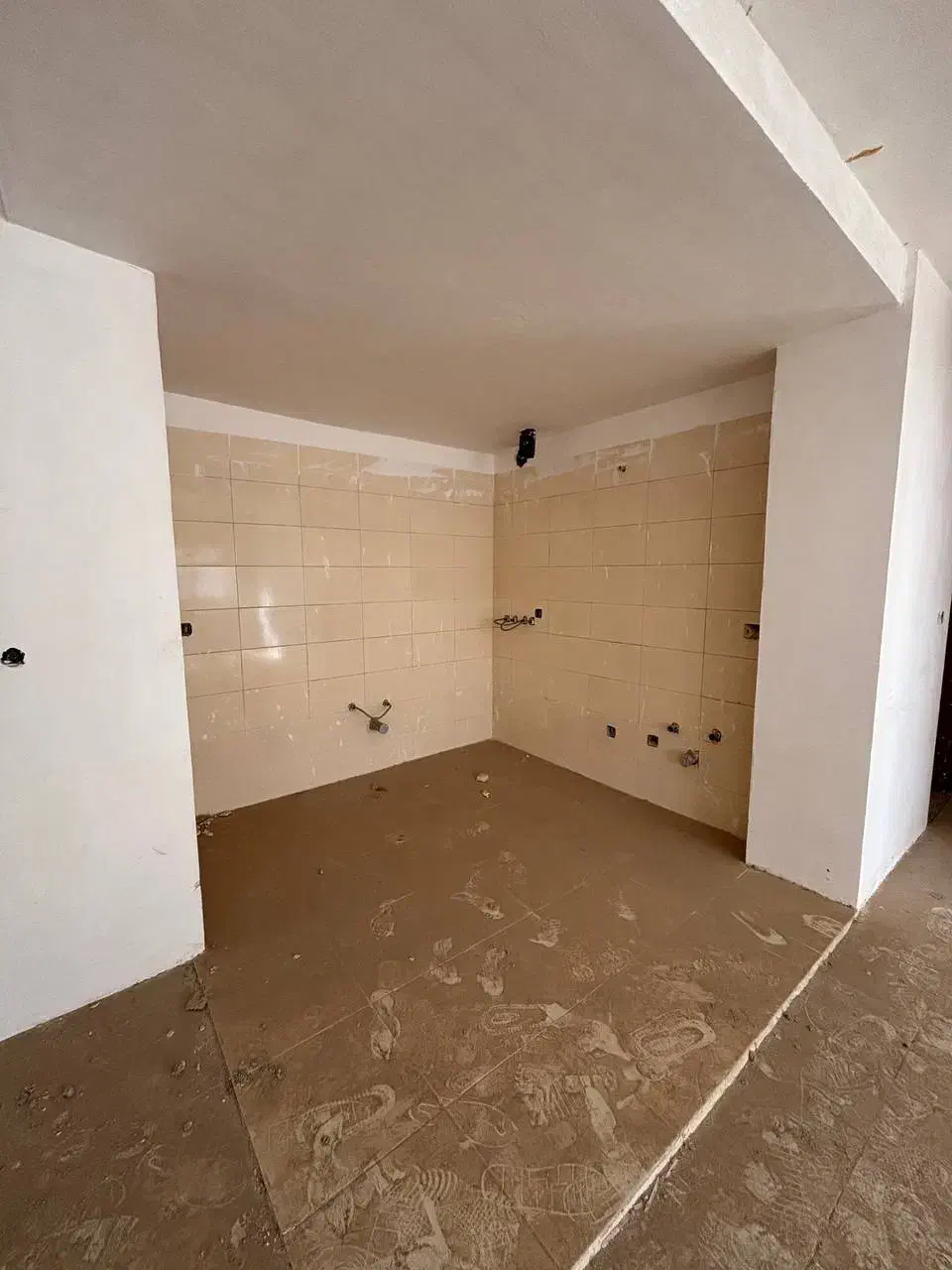 فروش آپارتمان/ قیمت کاسبی / فوری|فروش آپارتمان|هشتگرد, فاز ۷ مهستان|دیوار