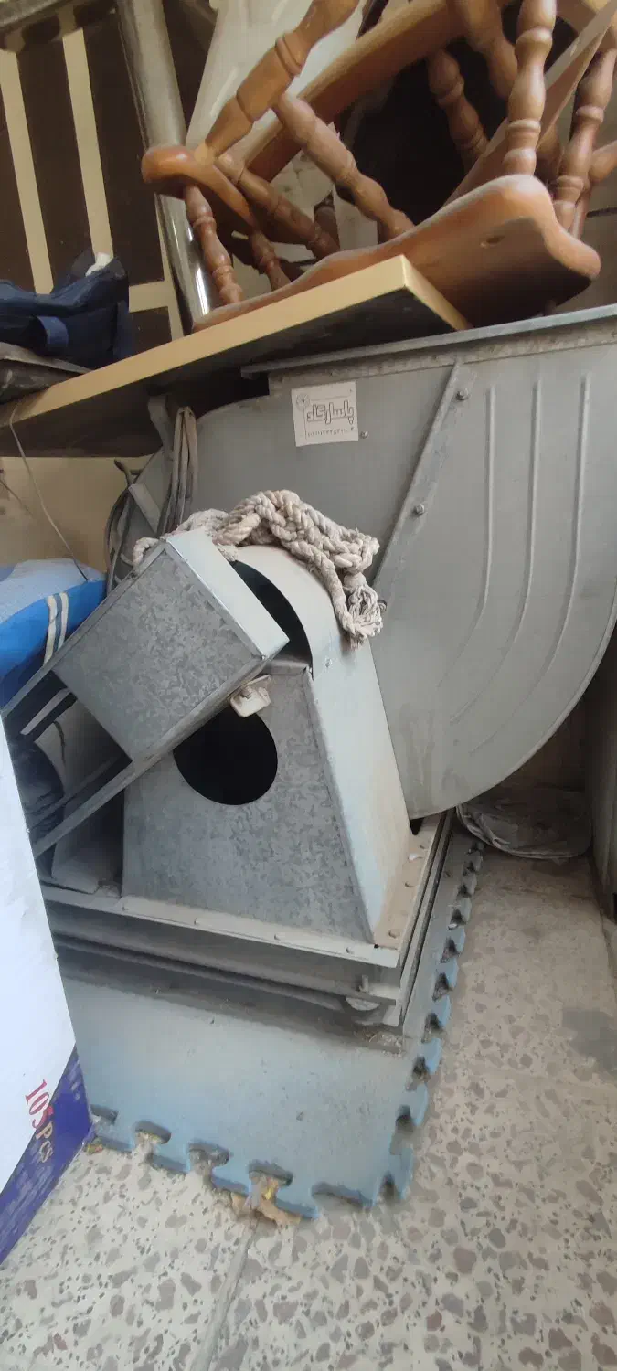 سانتر فیوژ و تنور پیتزا پز|کافیشاپ و رستوران|شیراز, باغ تخت|دیوار