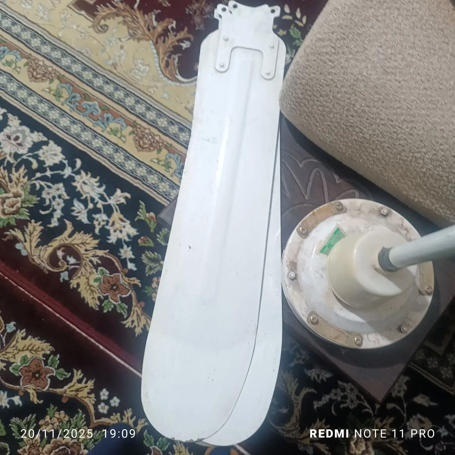 پنکه سقفی سالم|پنکه و تصفیهکنندهٔ هوا|زاهدان, |دیوار