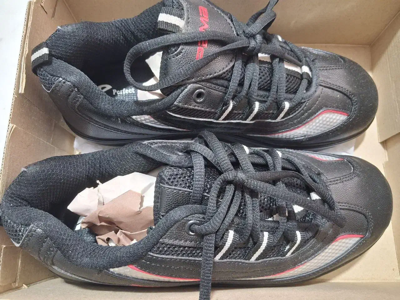 کتانی|کیف، کفش، کمربند|قم, عمار یاسر|دیوار