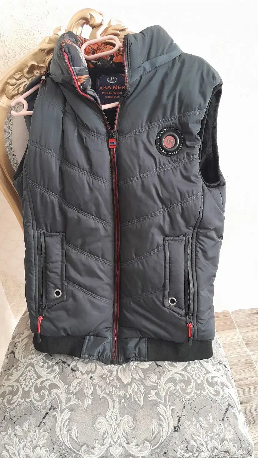 پافر|لباس|قوچان, |دیوار