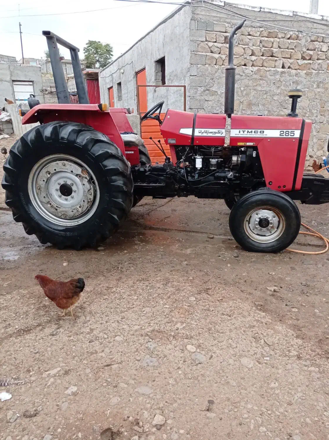 تراکتور ۲۸۵ تک دیفرانسیل مدل ۹۰|خودرو سنگین|اهر, |دیوار