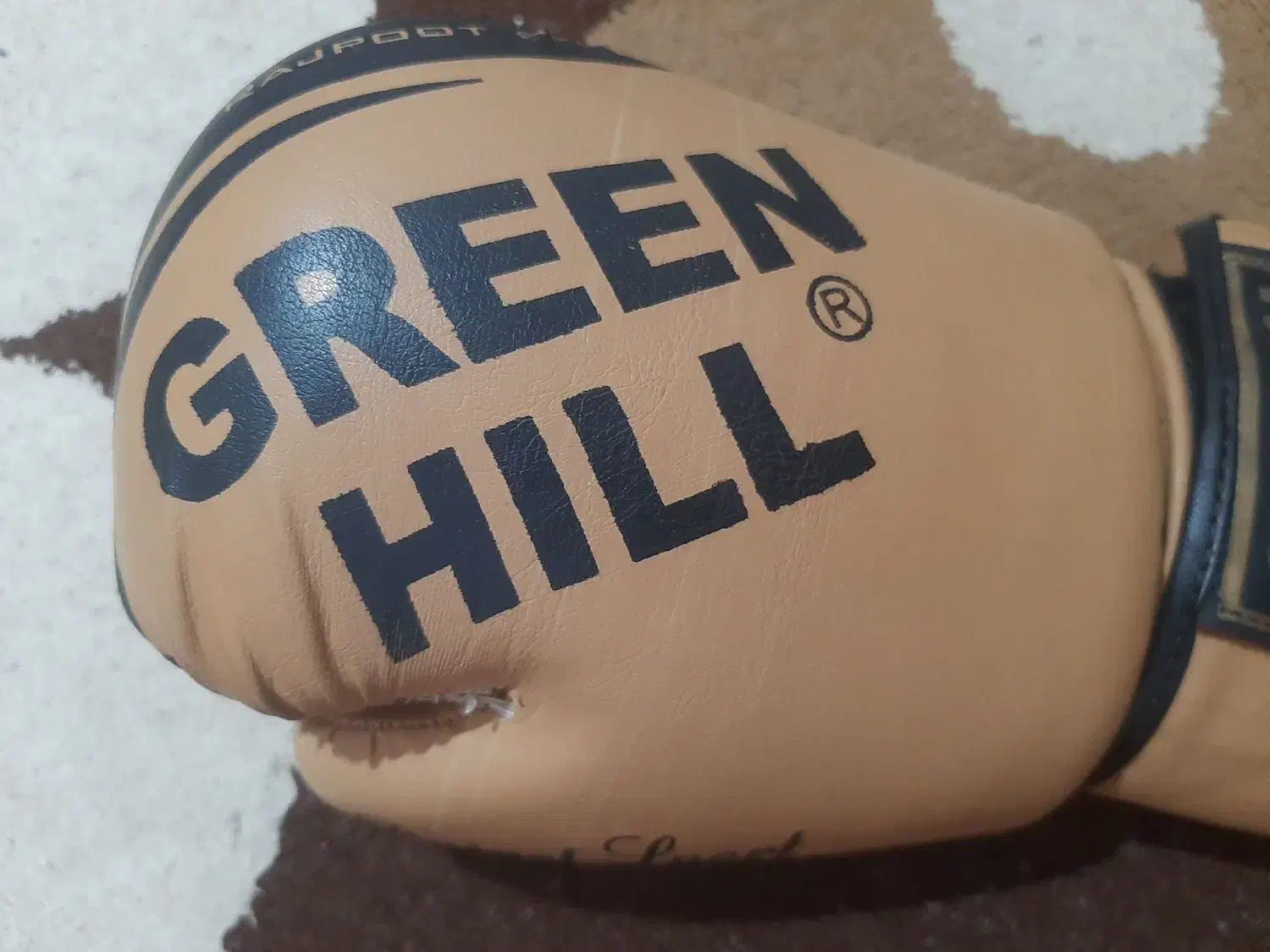 دستکش بوکس در حد نو|تجهیزات ورزشی|بروجرد, |دیوار