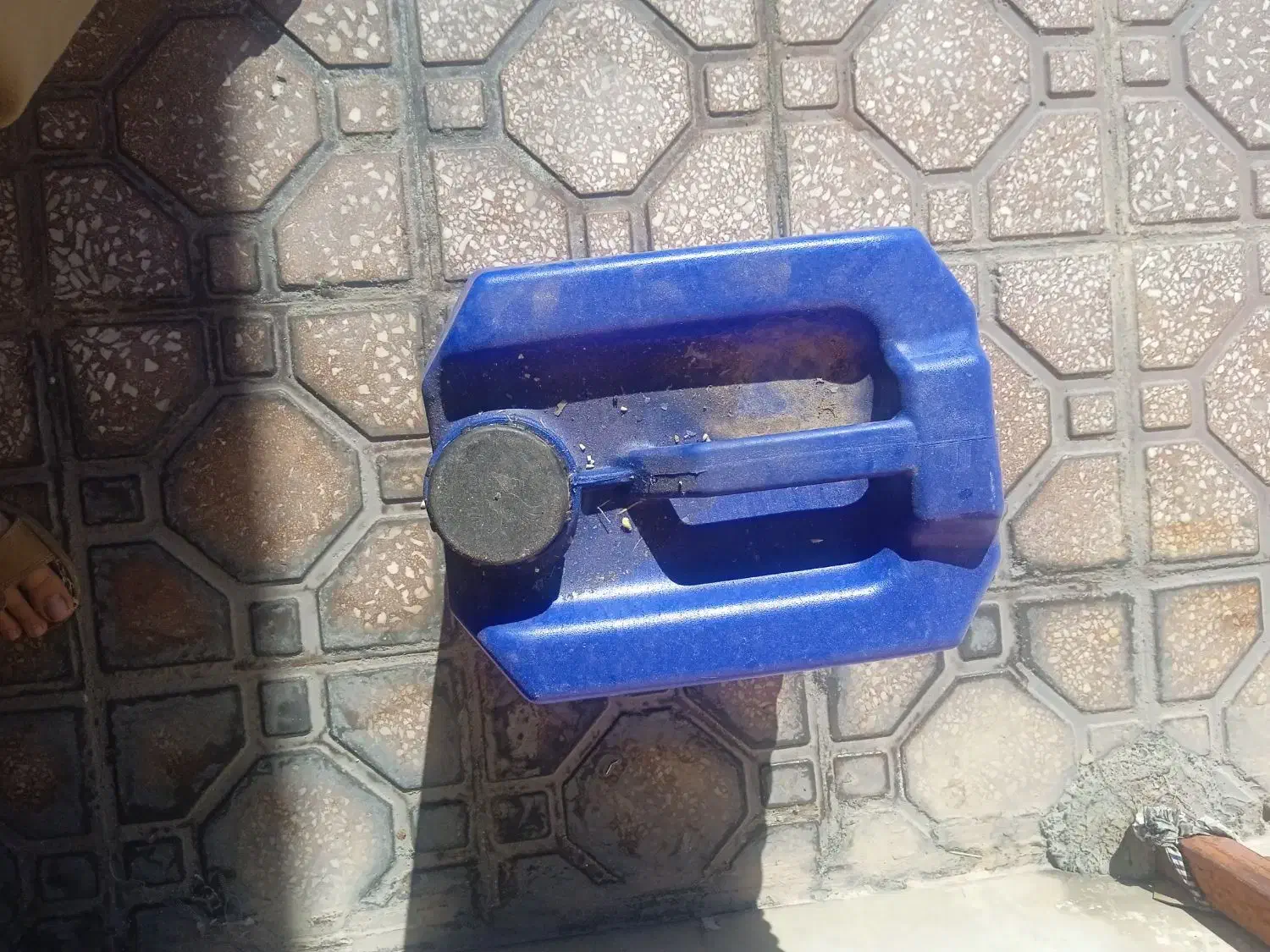 دبه جاروغن|ظروف نگهدارنده، پلاستیکی، یکبارمصرف|ایلام, |دیوار