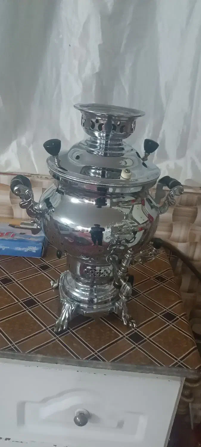 سماور 6 لیتری مارک گلستان|سماور، چای‌ساز، قهوه‌ساز|بروجرد, |دیوار