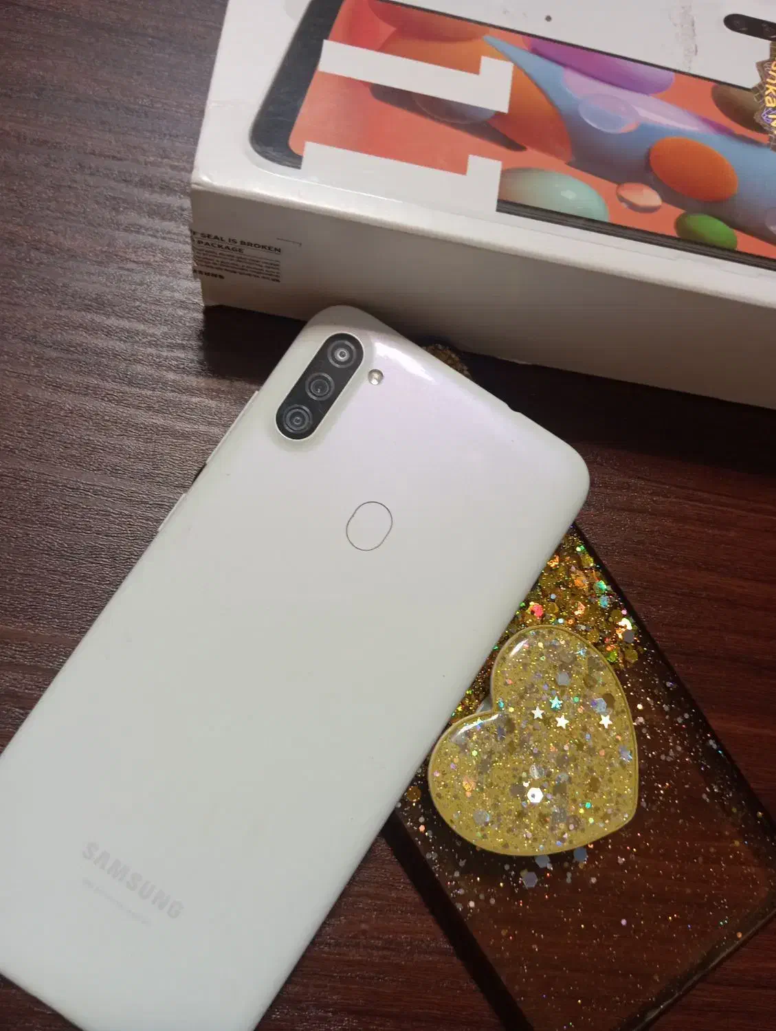 گوشی|موبایل|سراب, |دیوار