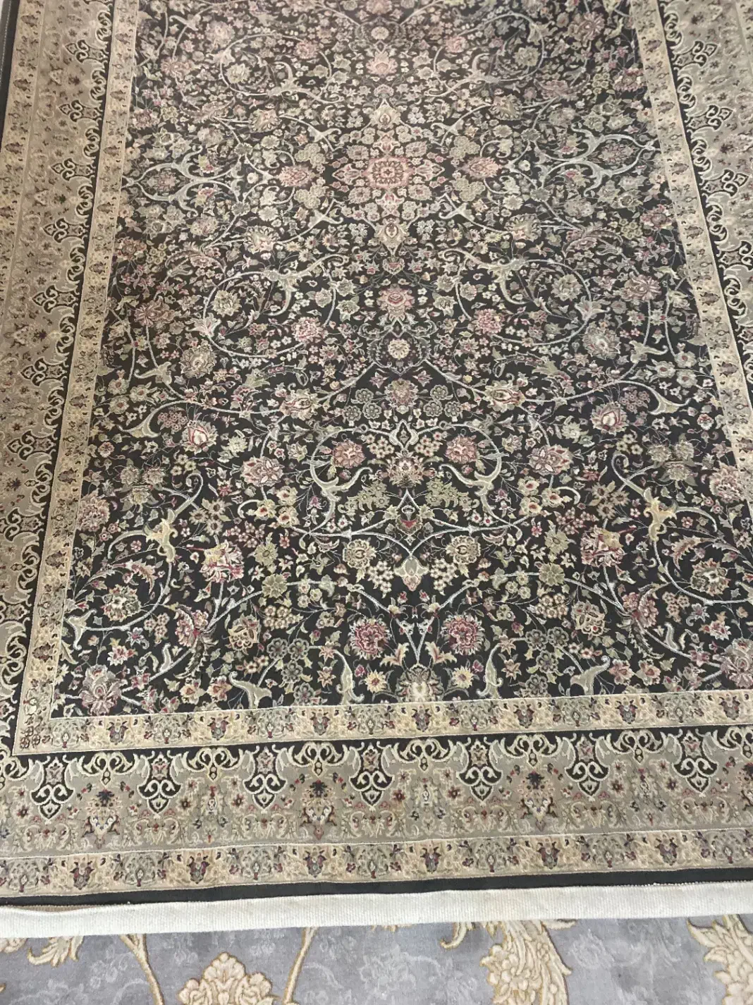 فرش کناره ۱۵۰۰ شانه نو|فرش|قرچک, مهدیه|دیوار