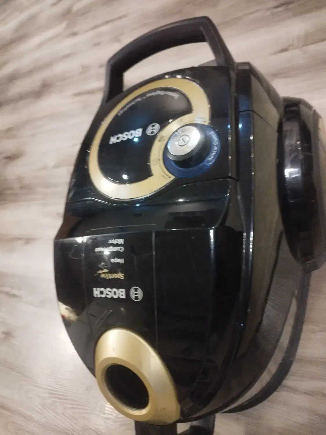 جاروبرقی بوش اصل|جاروبرقی، جارو شارژی، بخارشو|شاهین‌شهر, عطار|دیوار