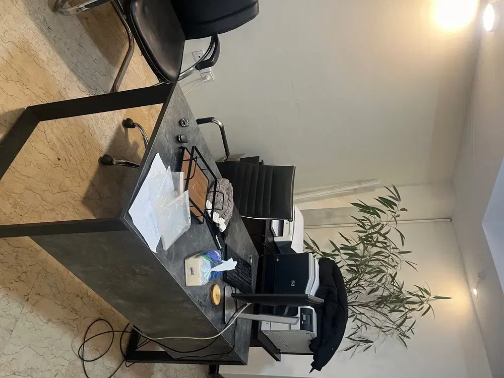 میز مدیریت و میز کنفرانس  میز منشی و کمد|مبلمان اداری|تهران, نارمک جنوبی|دیوار