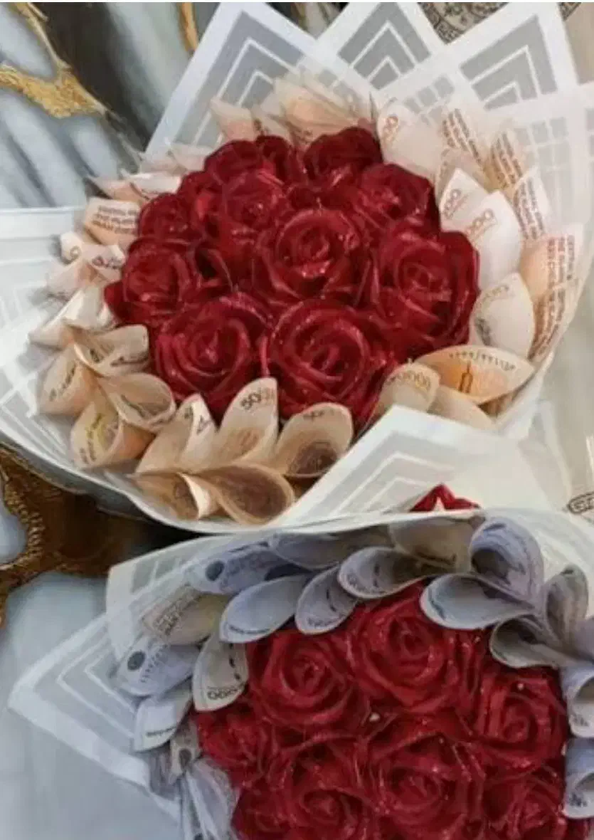 انواع دسته گل و پول روز مادر و زن|گل و گیاه طبیعی|رفسنجان, |دیوار