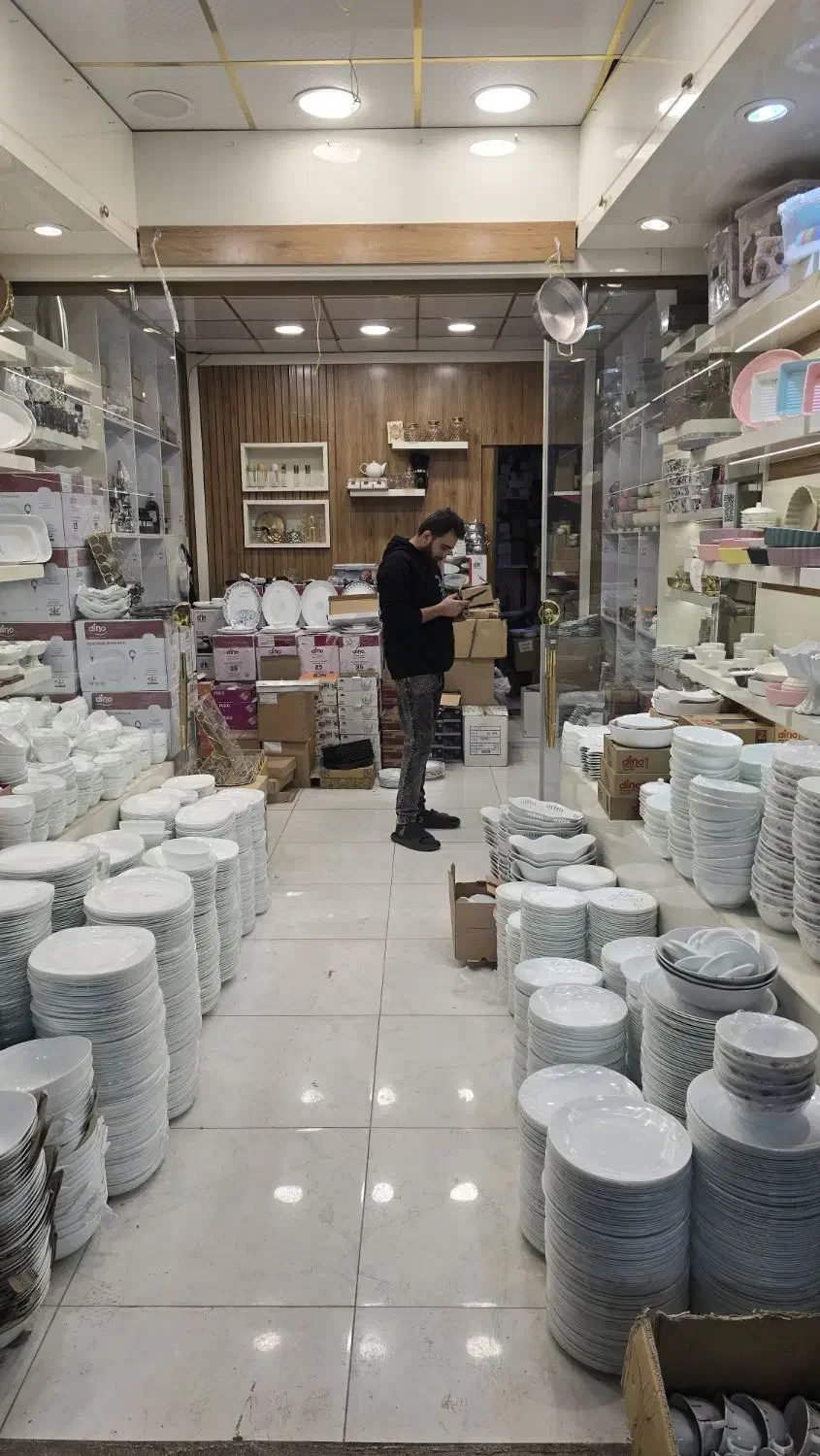 مغازه فروشی|فروش مغازه و غرفه|قم, باجک یک|دیوار