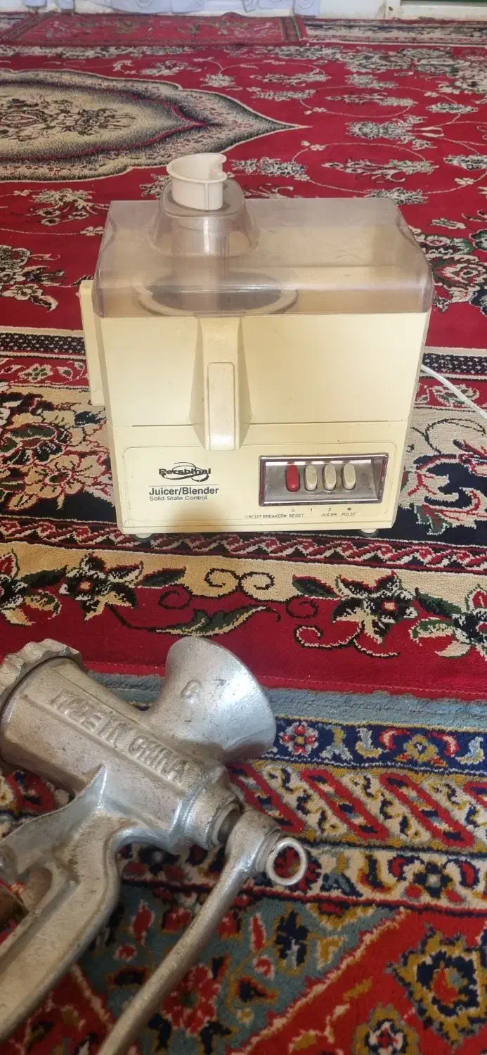 آب میوه گیر چرخ گوشت|آبمیوه‌گیر و آب‌مرکبات‌گیر|کرمان, |دیوار