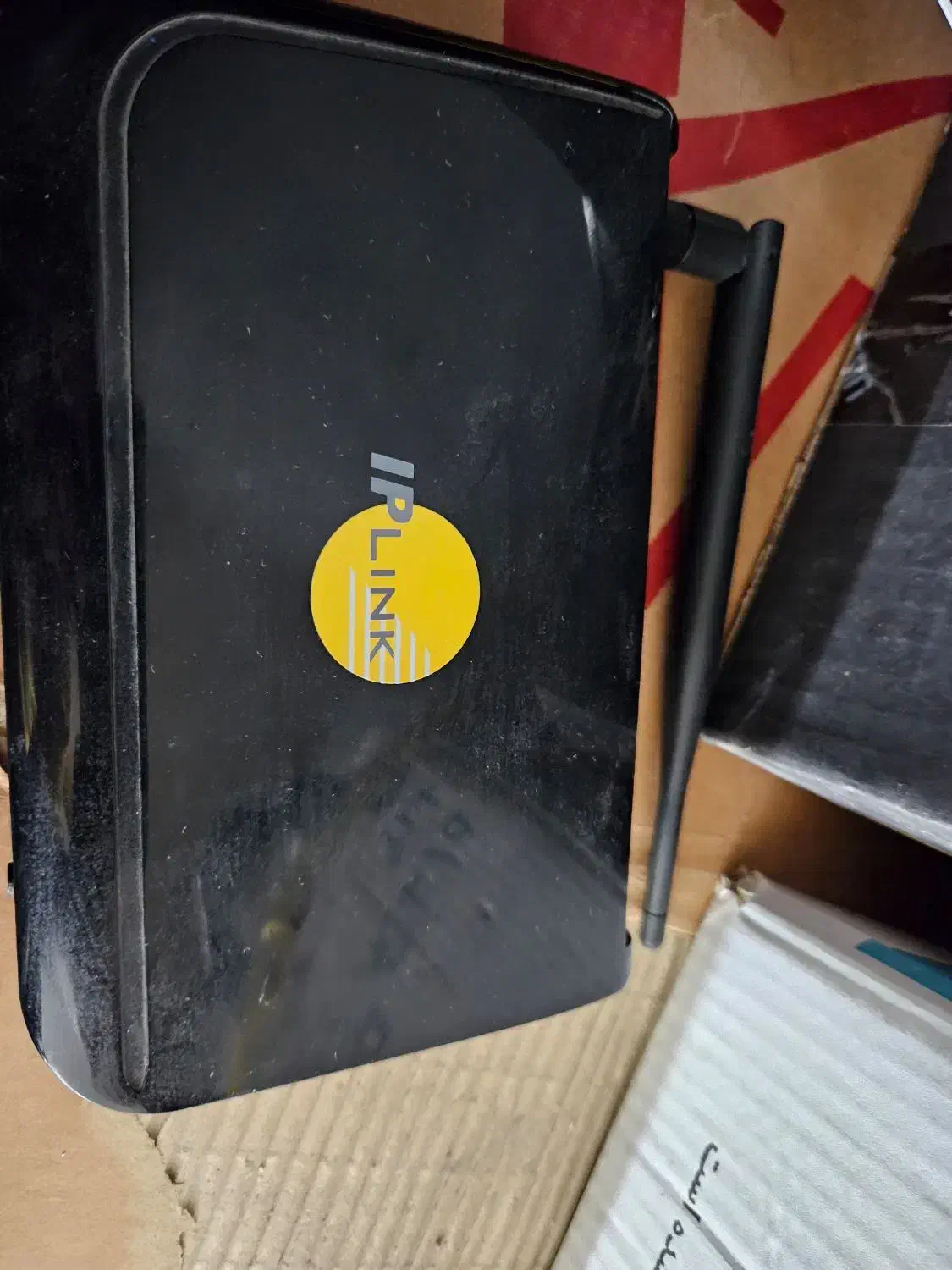 دوعدد مودم  وای فای خانگی|مودم و تجهیزات شبکه|شاهین‌شهر, سعدی شمالی|دیوار