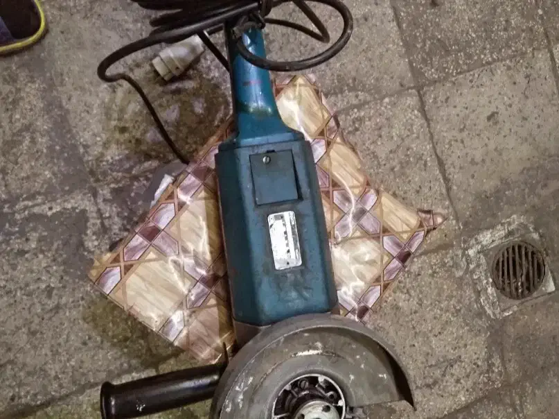 فرز بوش ۱۳۳۲|ابزارآلات|تهران, هفت چنار|دیوار