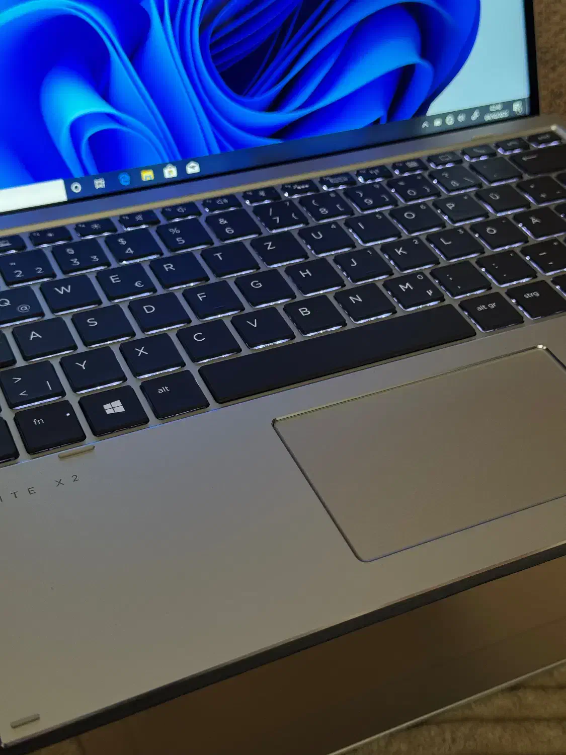 تبلت شو HP Elite X2 G4 صفحه نمایش 4K لمسی قلم دار|رایانه همراه|کرمان, |دیوار