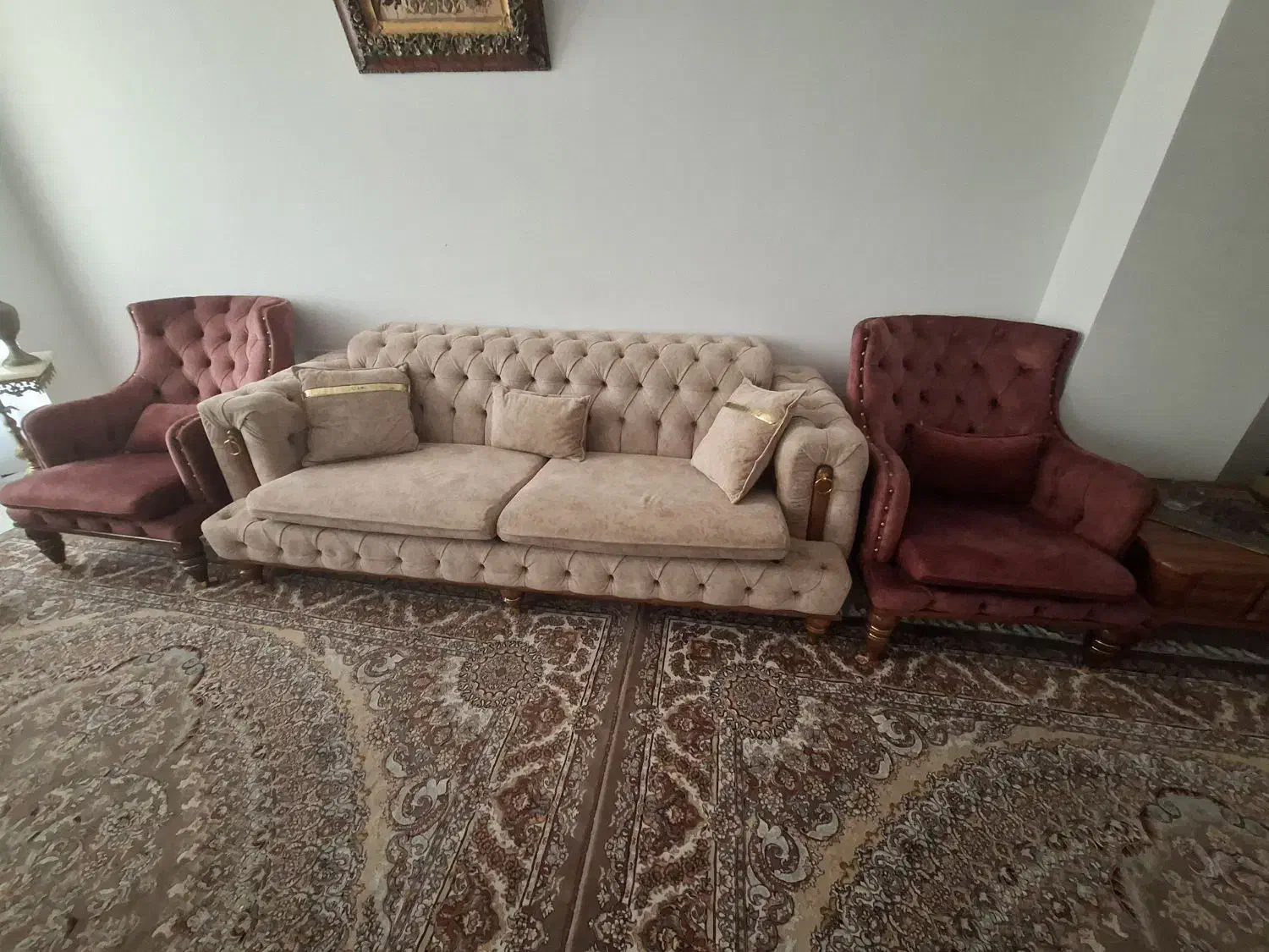 مبل چستر|مبلمان خانگی و میز عسلی|قرچک, پارس سرام|دیوار