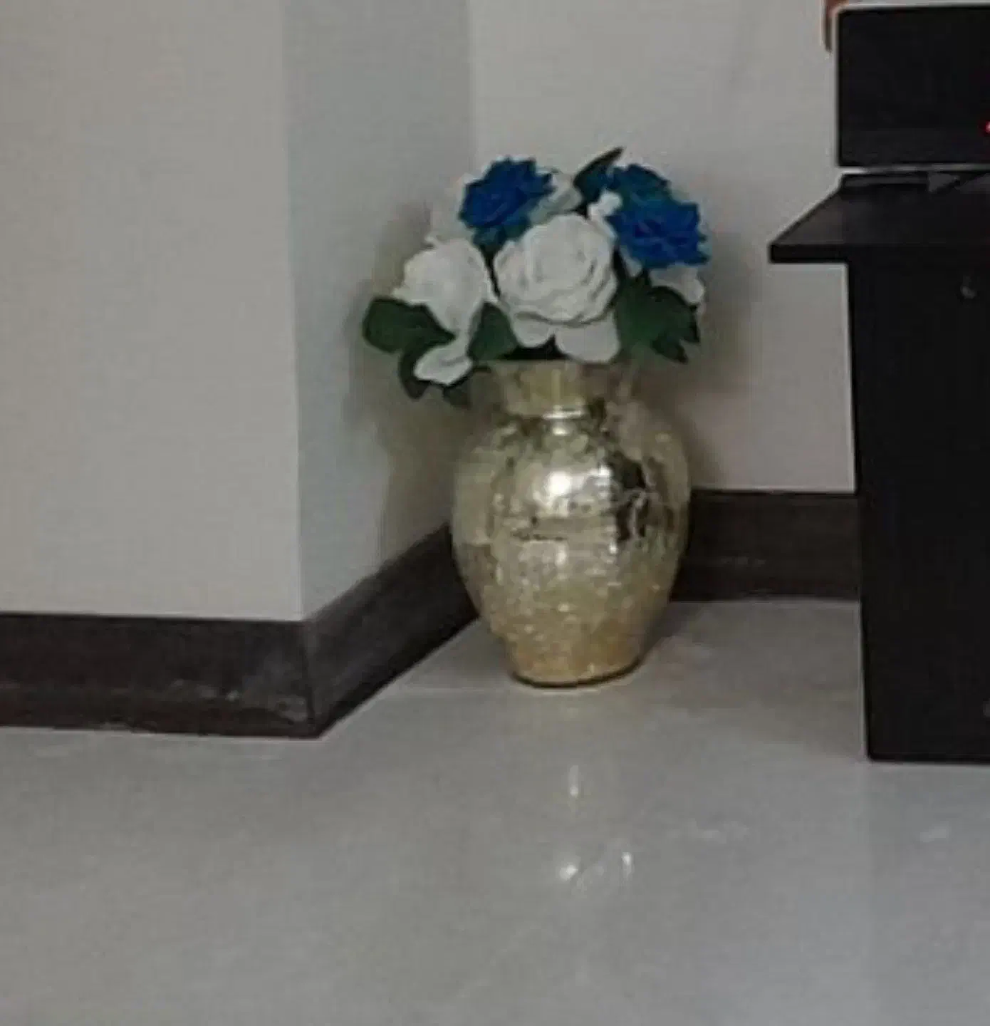 گل وگلدان آبگز|گل مصنوعی|کرمانشاه, |دیوار