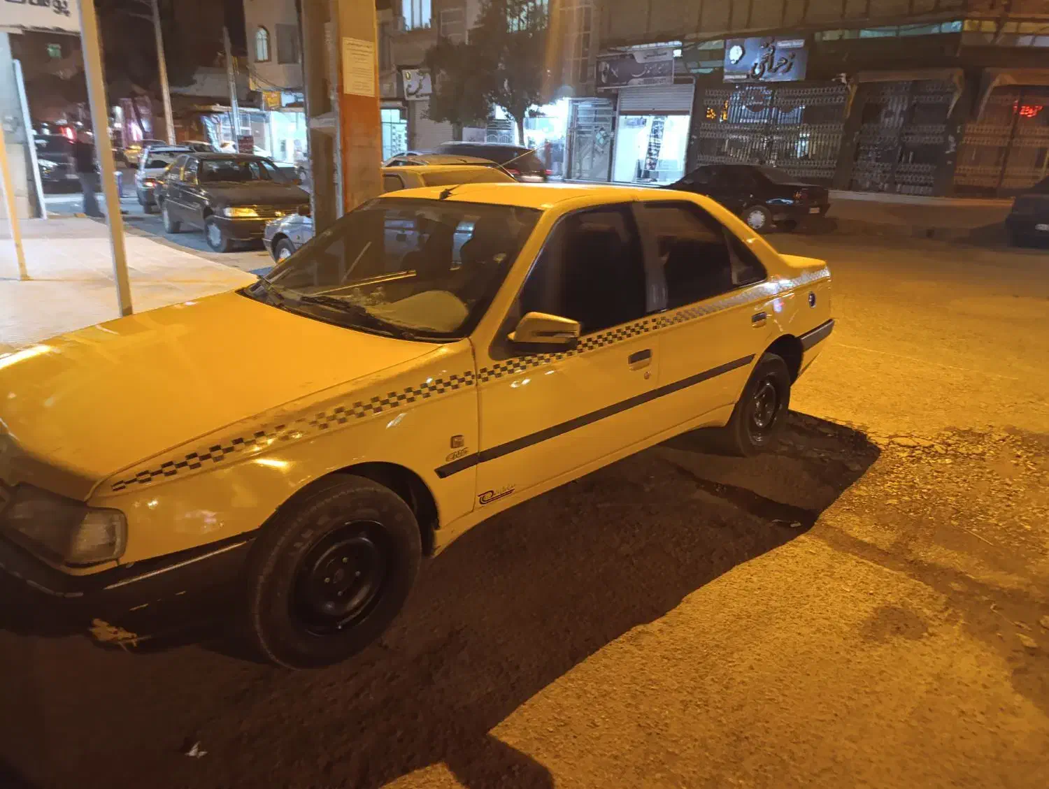 تاکسی مدل ۹۶ موتور تعمییر|خودرو سواری و وانت|کرمانشاه, |دیوار