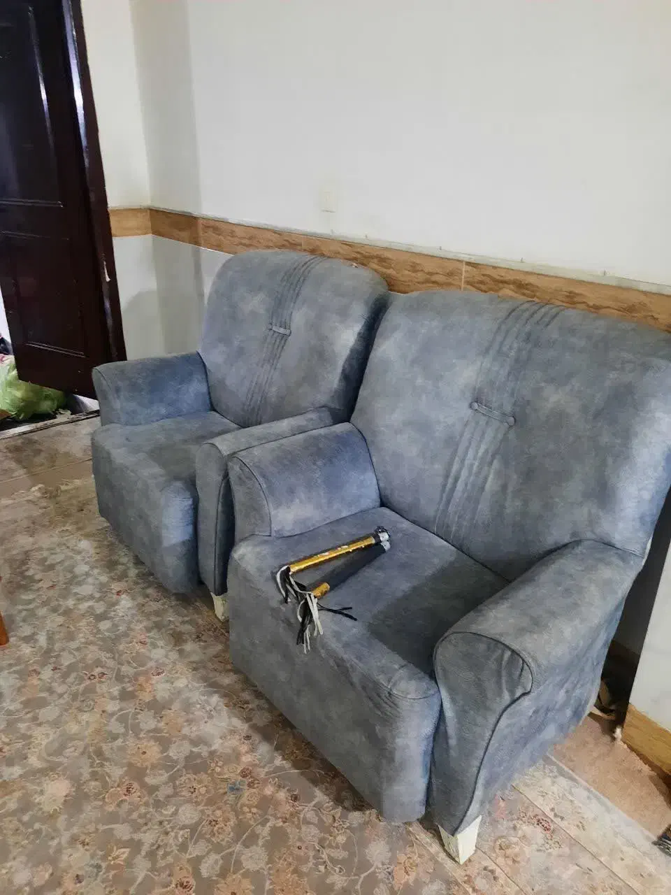 مبل 7 نفره، کمد، میز، آینه|مبلمان خانگی و میز عسلی|قم, انسجام|دیوار