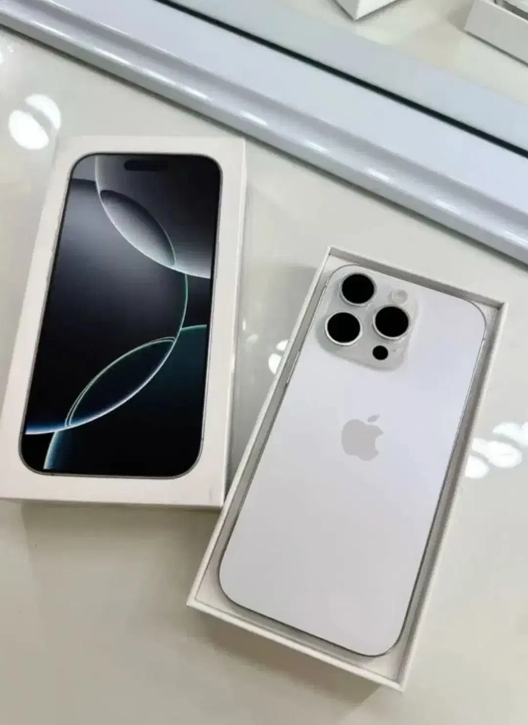 آیفون 16 پرو مکس 16pormax|موبایل|اصفهان, دستگرده|دیوار