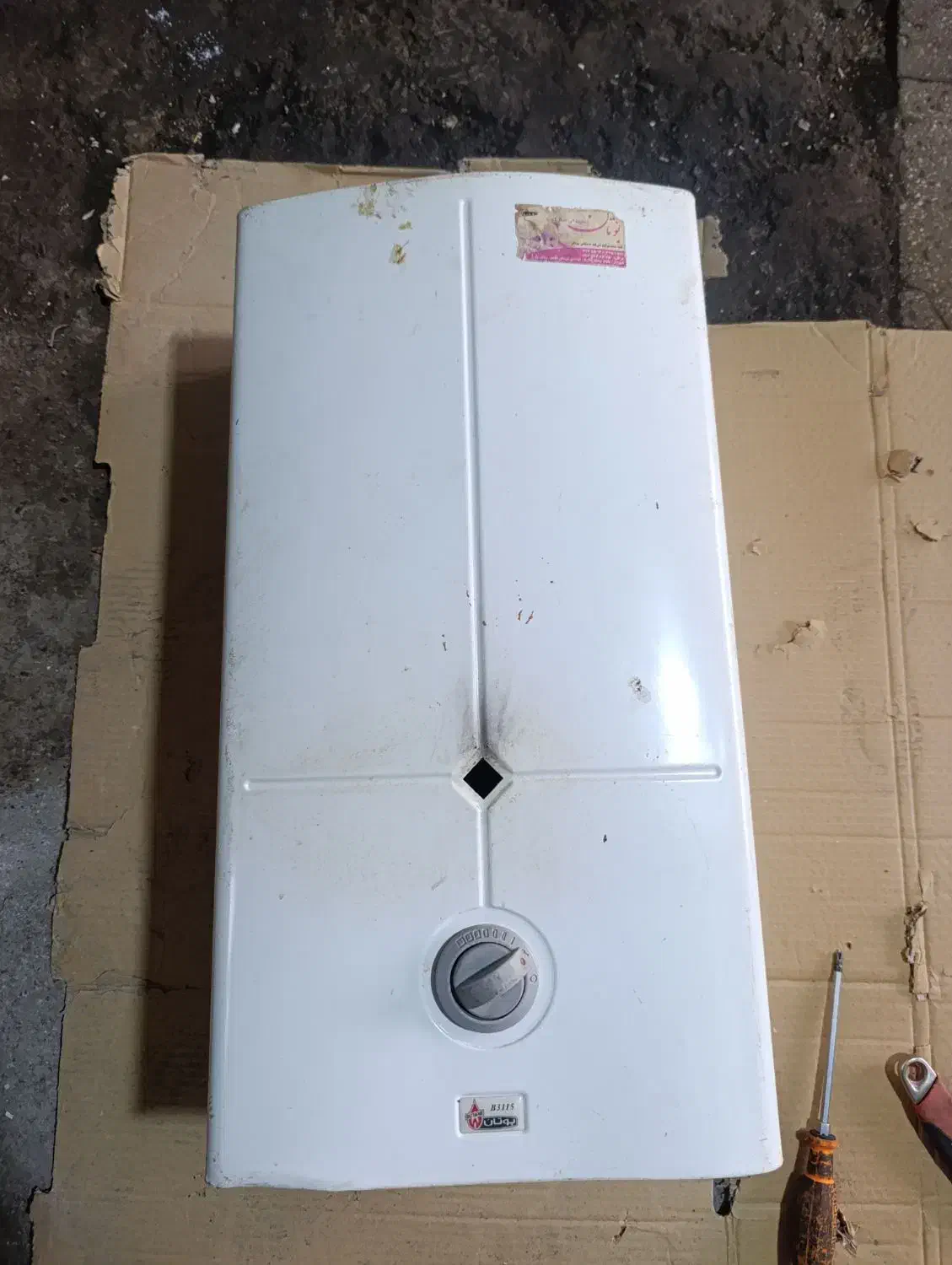 آبگرمکن ۳۱۱۵ سالم سالم بدون جوش|آبگرمکن، پکیج، شوفاژ|کرمانشاه, |دیوار