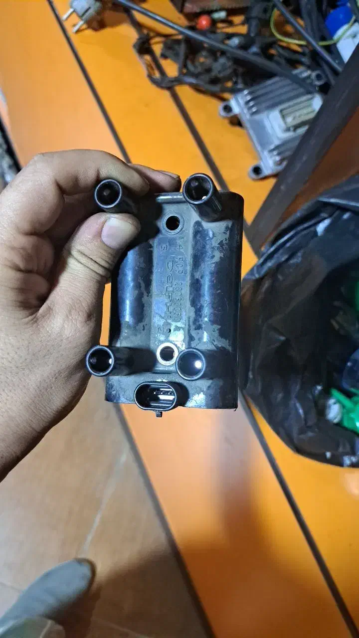 یکسری لوازم موتور کاپرا. دلیکا ۲۴۰۰ فولکس|قطعات یدکی و لوازم جانبی|قم, خداکرم|دیوار