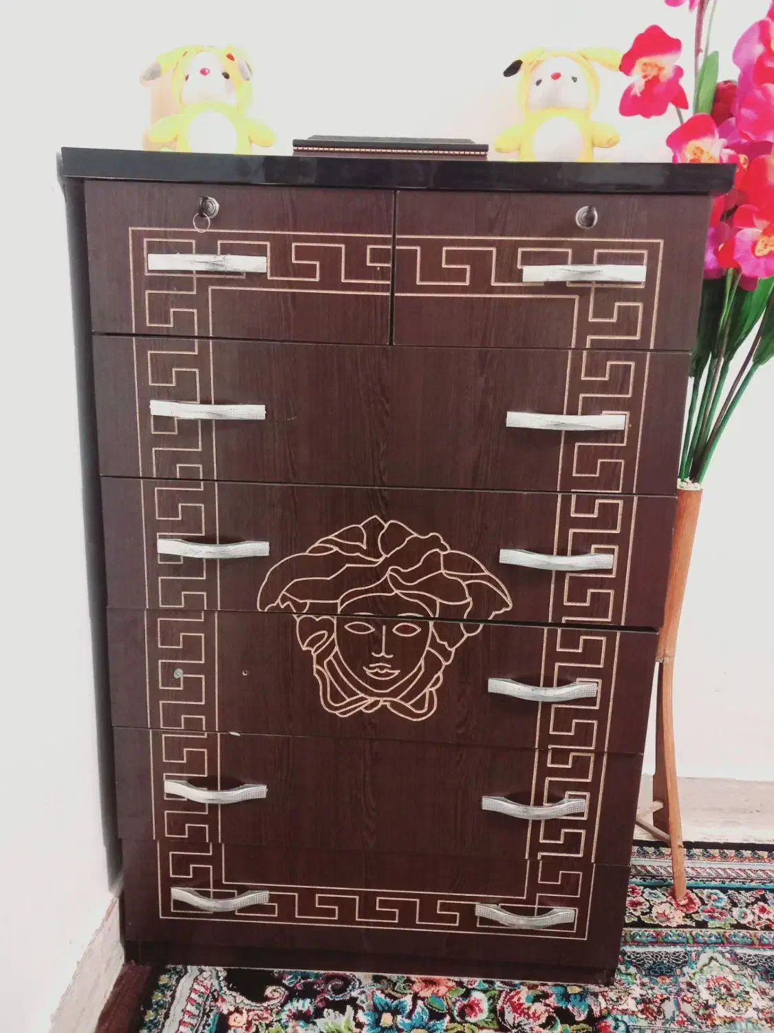 دراور درحدنو|جاکفشی، کمد، دراور|زهک, |دیوار