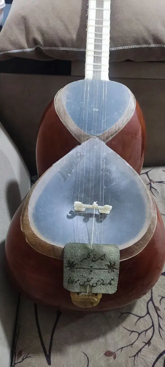 تار|سازهای سنتی|بندر امام خمینی, |دیوار