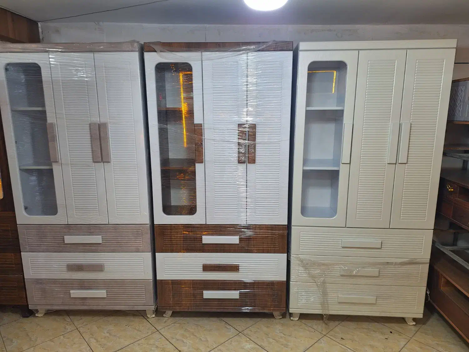 کمدسیسمونی|جاکفشی، کمد، دراور|ساوه, |دیوار