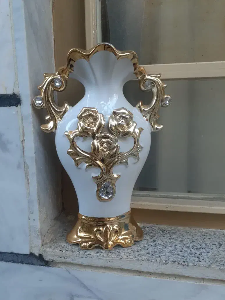 گلدان پلی استر|مجسمه، تندیس، ماکت|خرم‌آباد, |دیوار