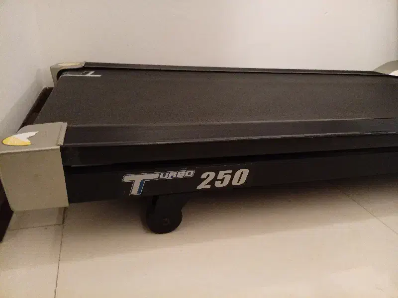 تردمیل|تجهیزات ورزشی|مشهد, جاهد شهر|دیوار