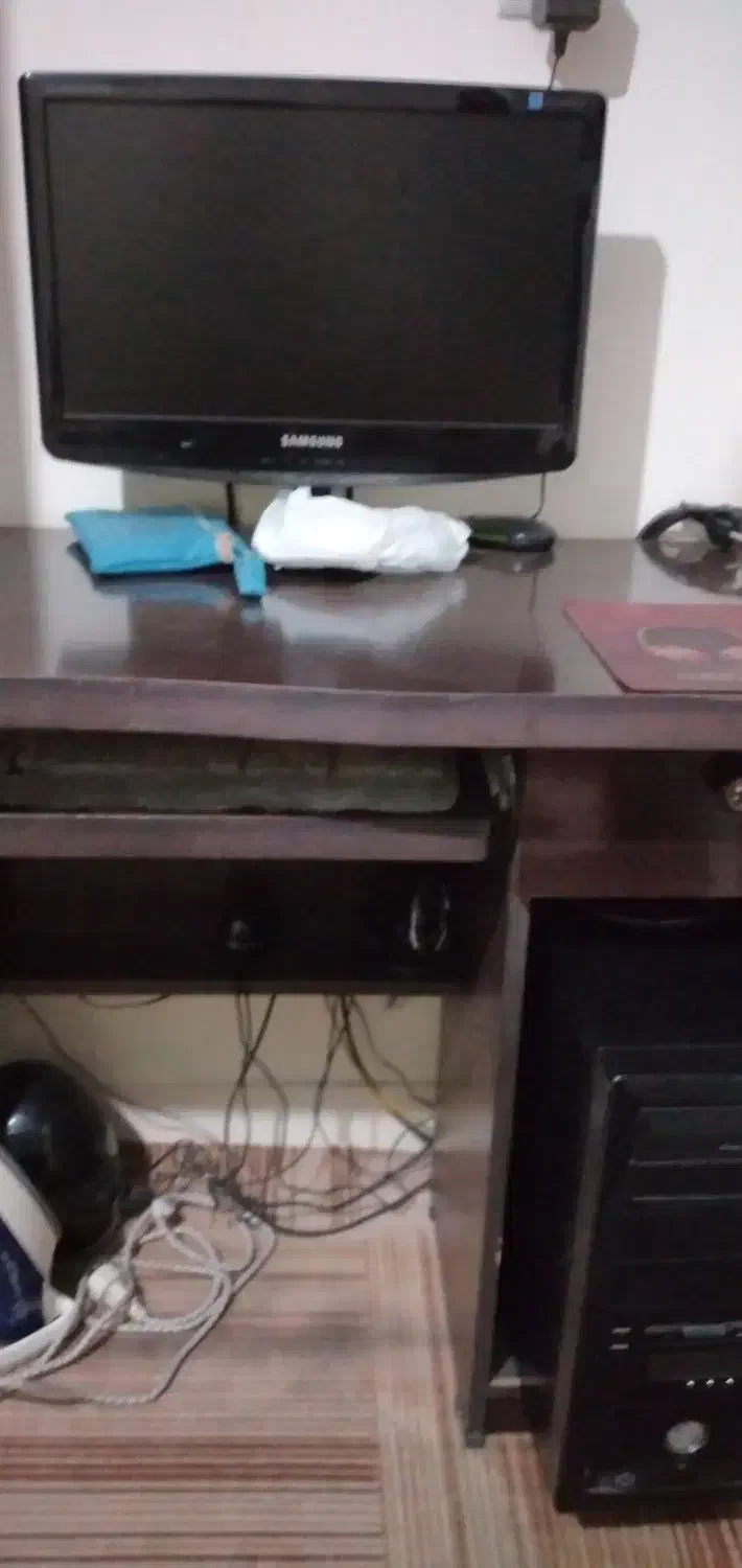 کامپیوتر با تمام لوازم میز وصندلی|رایانه رومیزی|تهران, شهرک ولیعصر جنوبی|دیوار
