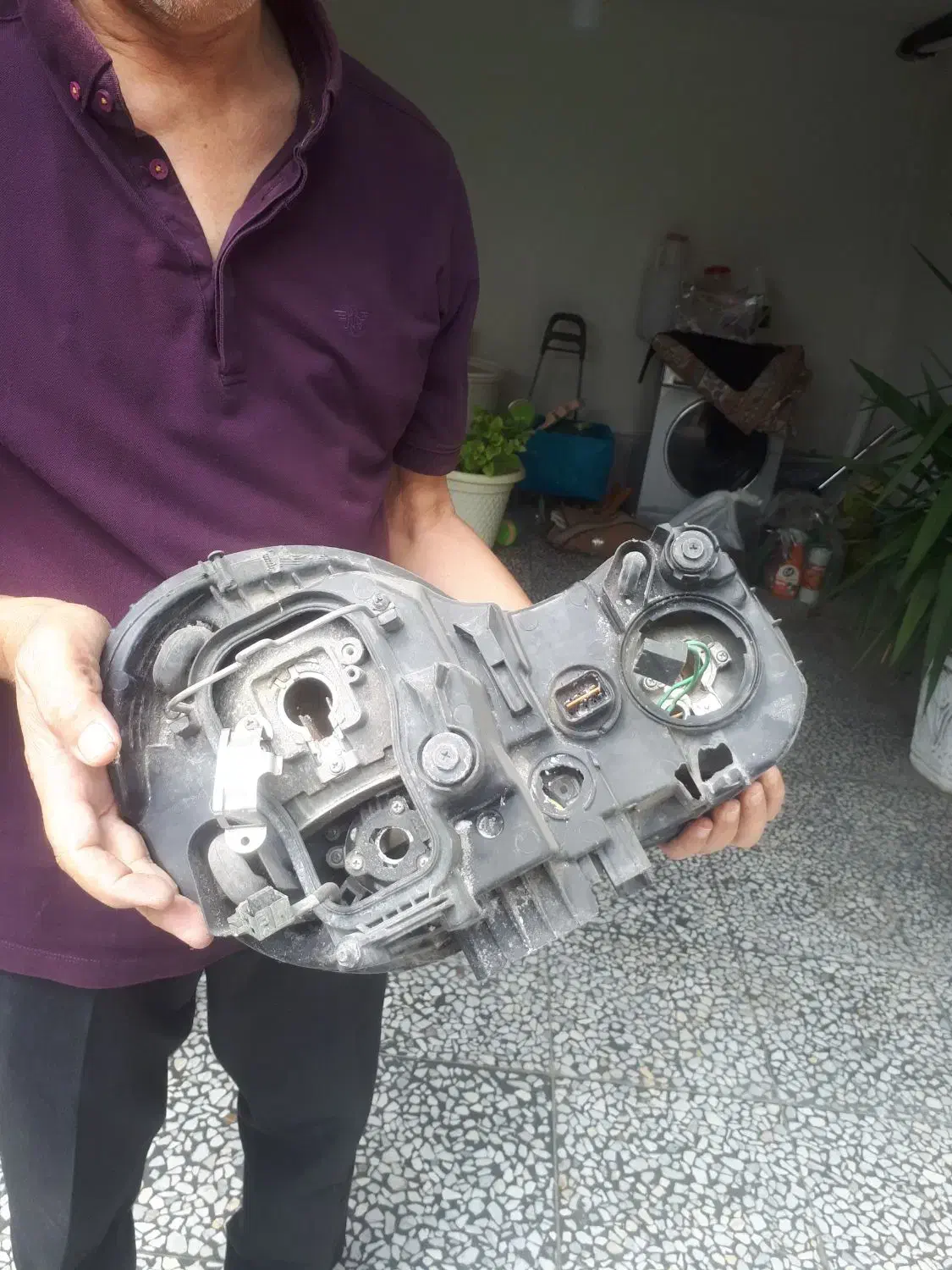 چراغ جلوی اپیروس|قطعات یدکی و لوازم جانبی|قائم‌شهر, |دیوار