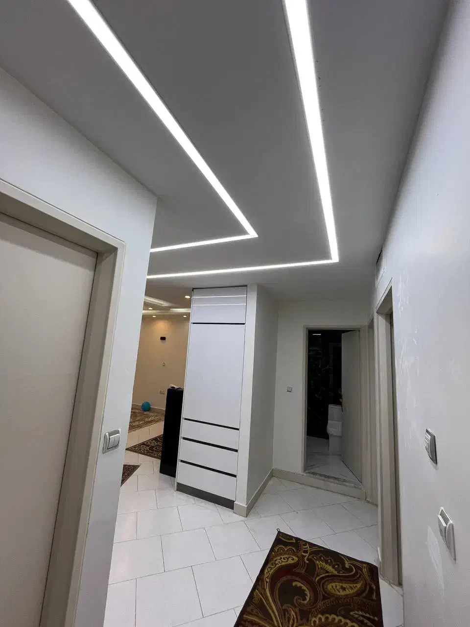 اجرای کناف فلت و طرح دار ،تایل ،تی وی روم ،باند و|خدمات پیشه و مهارت|هشتگرد, شهرک گلها|دیوار