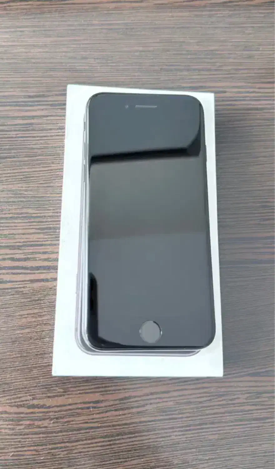 ایفون SE2020 در حد نو|موبایل|تهران, سازمان آب|دیوار