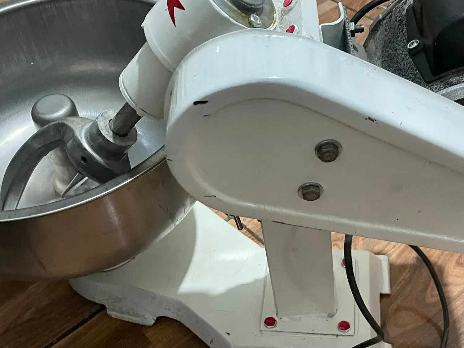 خمیر گیر|کافیشاپ و رستوران|اراک, |دیوار