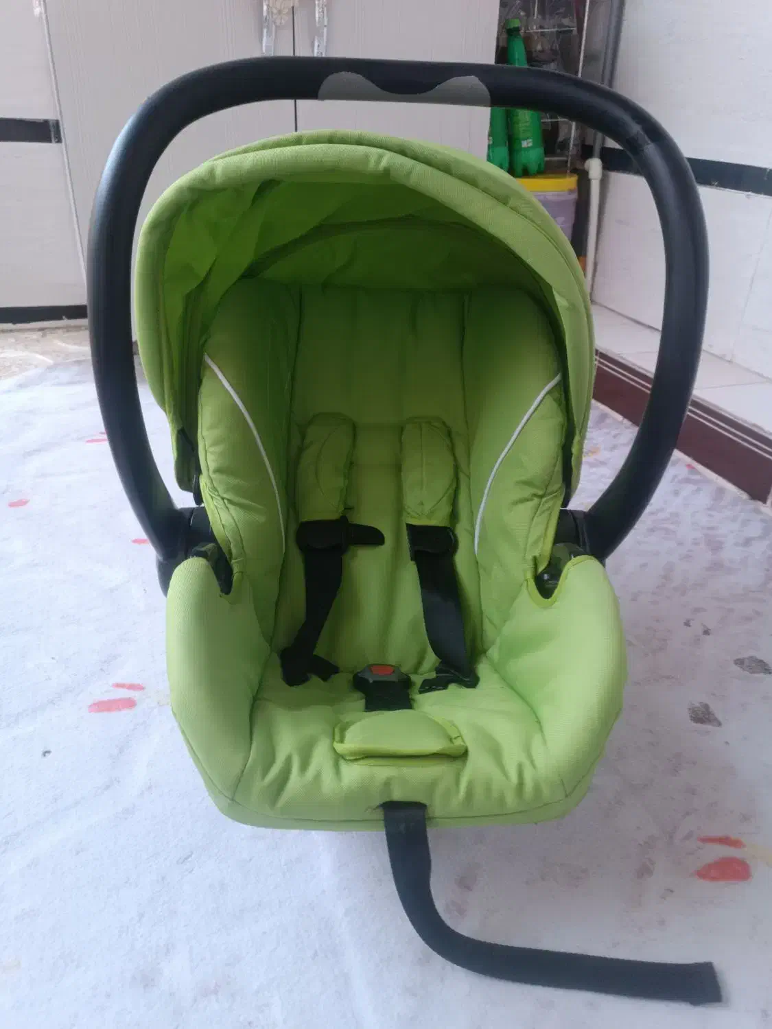 صندلی کودک|تخت و صندلی بچه|هشتگرد, شهرک راه آهن|دیوار