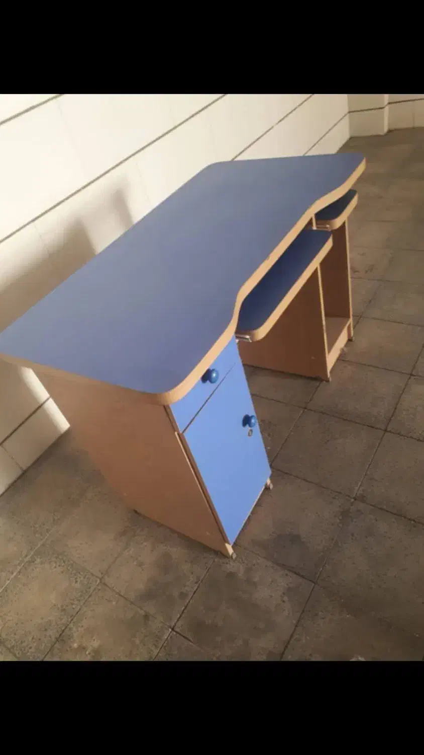 میزکامپیوتر|میز تحریر و کامپیوتر|شهرکرد, |دیوار