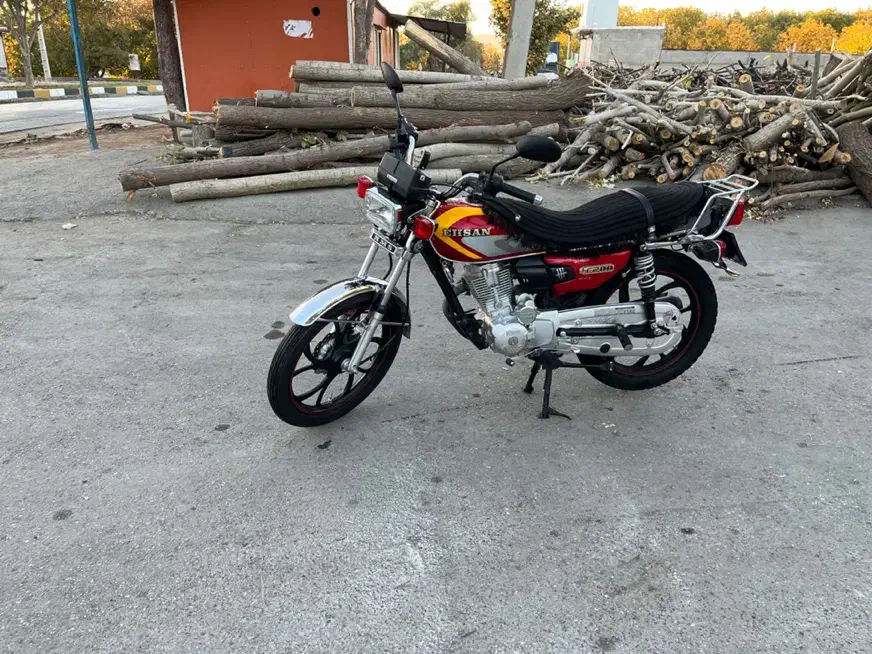 موتور ۲۰۰|موتورسیکلت|تویسرکان, |دیوار