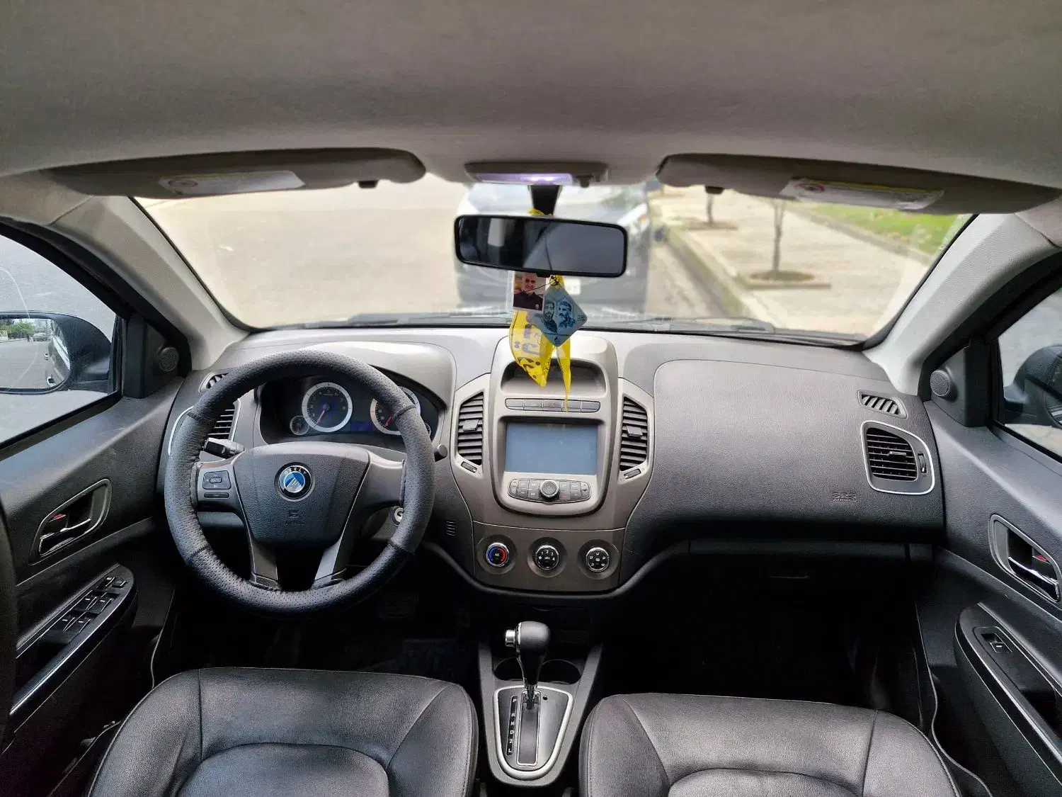 جیلی کمکار واقعی بشرط بدون رنگ و لیسه و صافکاری|خودرو سواری و وانت|بابل, |دیوار