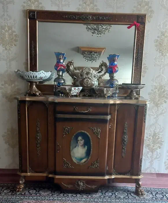 آیینه کنسول جنس چوب|مبلمان خانگی و میز عسلی|اردبیل, |دیوار
