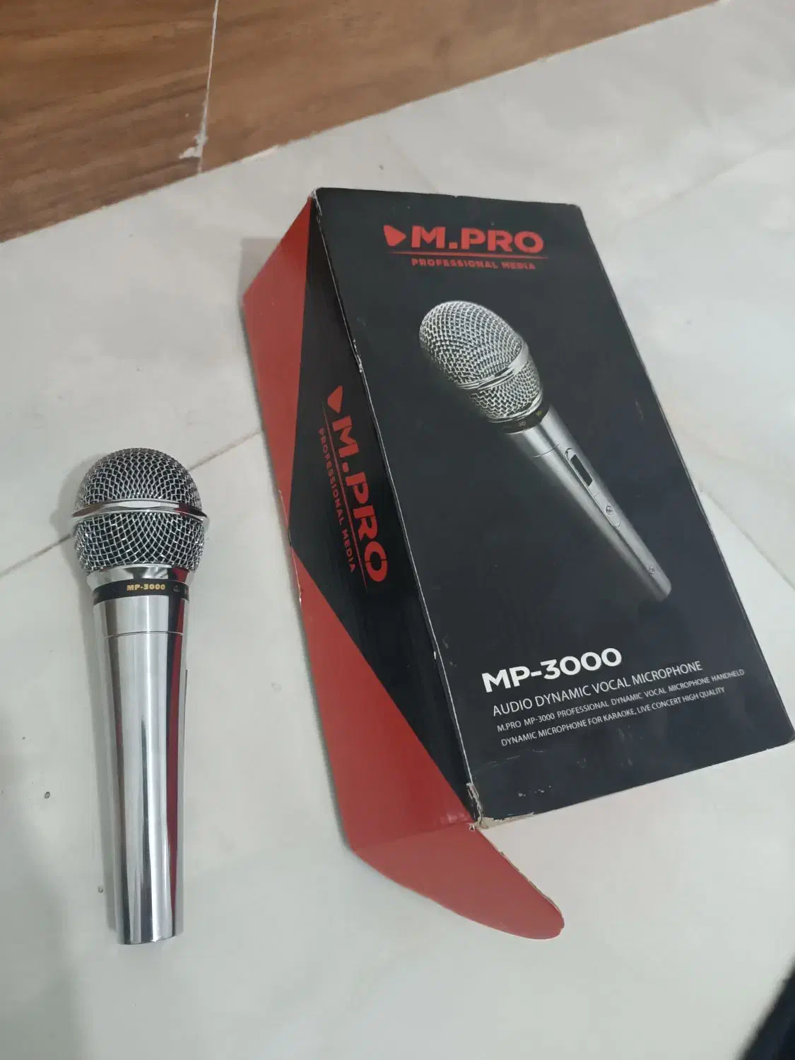 میکروفن Mpro و DYnamicو AT|صوتی و تصویری|فسا, |دیوار