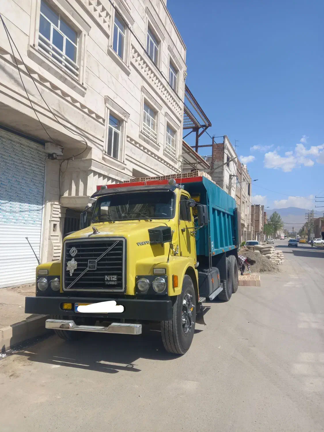 ولو N10 موتور بزرگ استثنایی|خودرو سنگین|آبیک, |دیوار