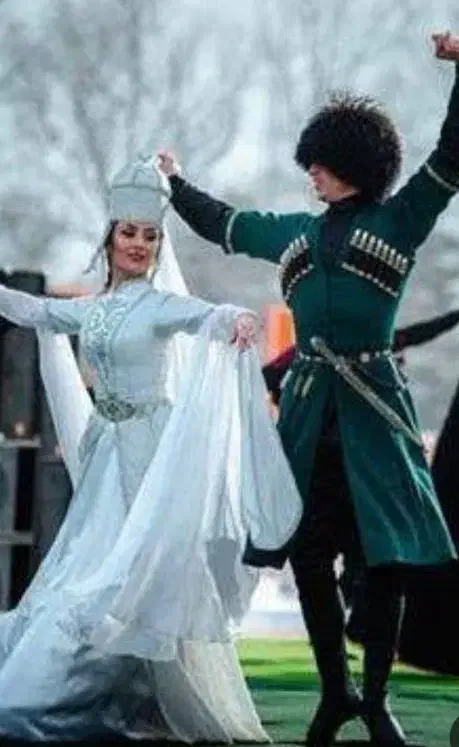 رقص|گردهمایی و همایش|خوی, |دیوار