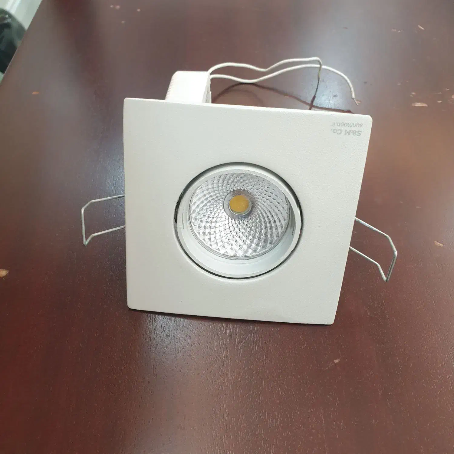 هالوژن  سقفی|لامپ و چراغ|مشهد, سجاد شهر|دیوار