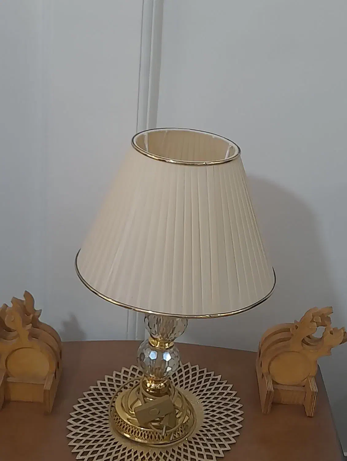 لوستر|لوستر و چراغ آویز|باغستان, |دیوار