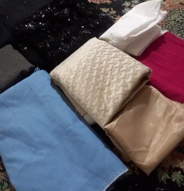 تعدادی پارچه|لوازم خیاطی و بافتنی|کرمان, |دیوار